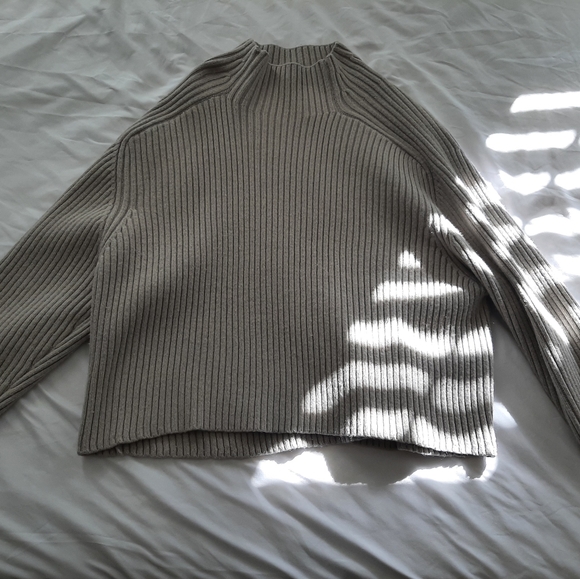H&M Sweaters - Sweater, Beige, Medium,Long sleeve